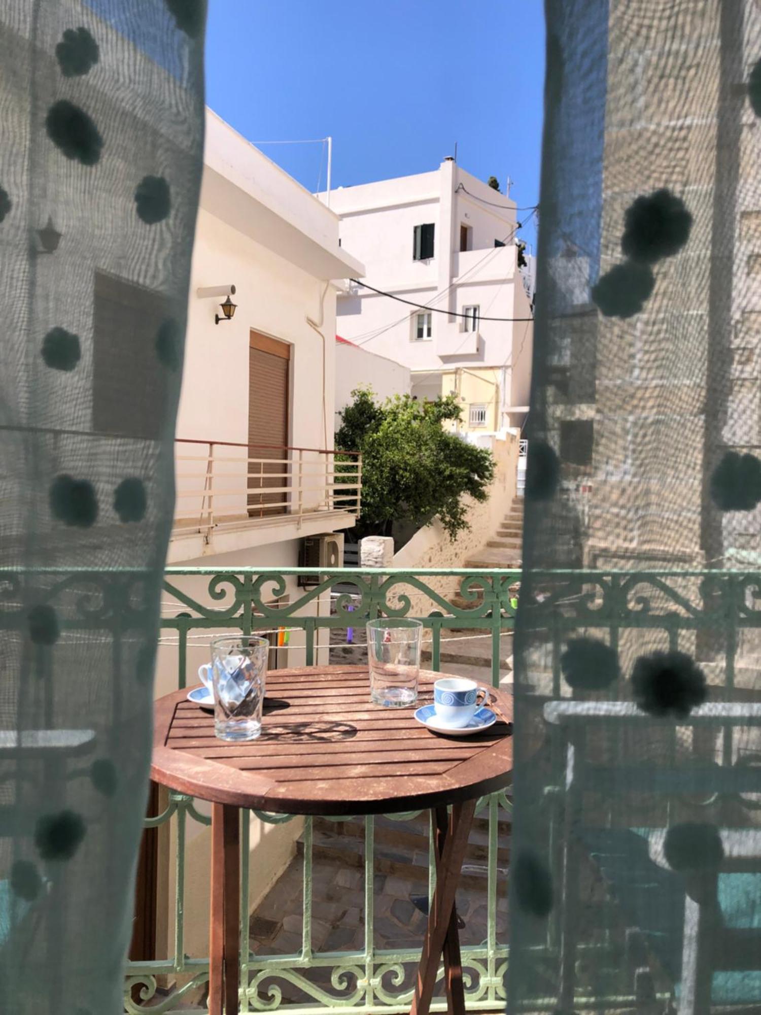 1872 - Agnes, Cozy Stony Apartment With Balcony Ermoupoli Exterior foto